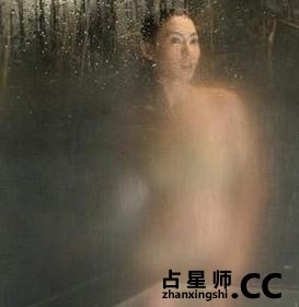 亲自全裸上阵的女星